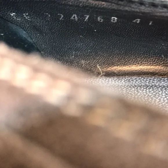 Yves Saint Laurent Gray Suede Heels Made in Italy Size 41 (US 10) - Picture 13 of 15